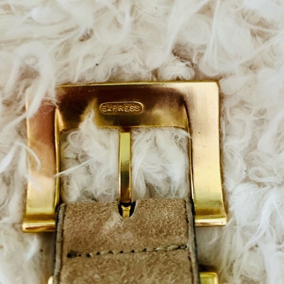 EXPRESS.. Compagnie Internationale suede belt! NWOT - Picture 4 of 6
